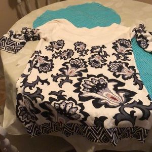 Spiral design sweater